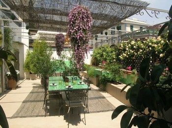 Couette-café Cerasiello 2*