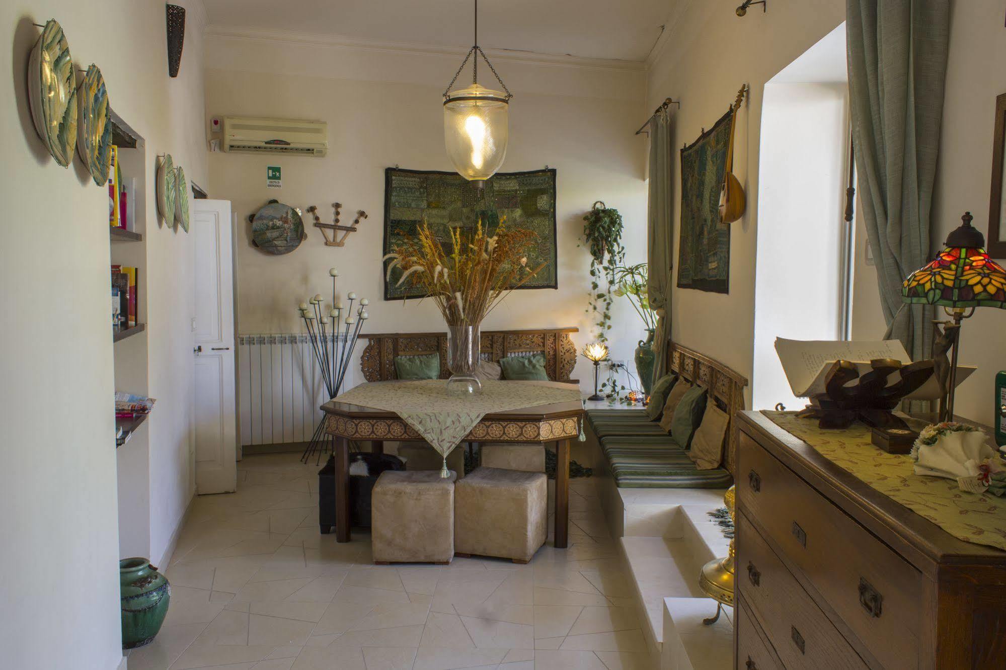 Couette-café Cerasiello Naples
